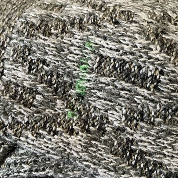 Vintage Gitano Women's Olive Green Knit Sweater SZ L - Picture 5 of 5